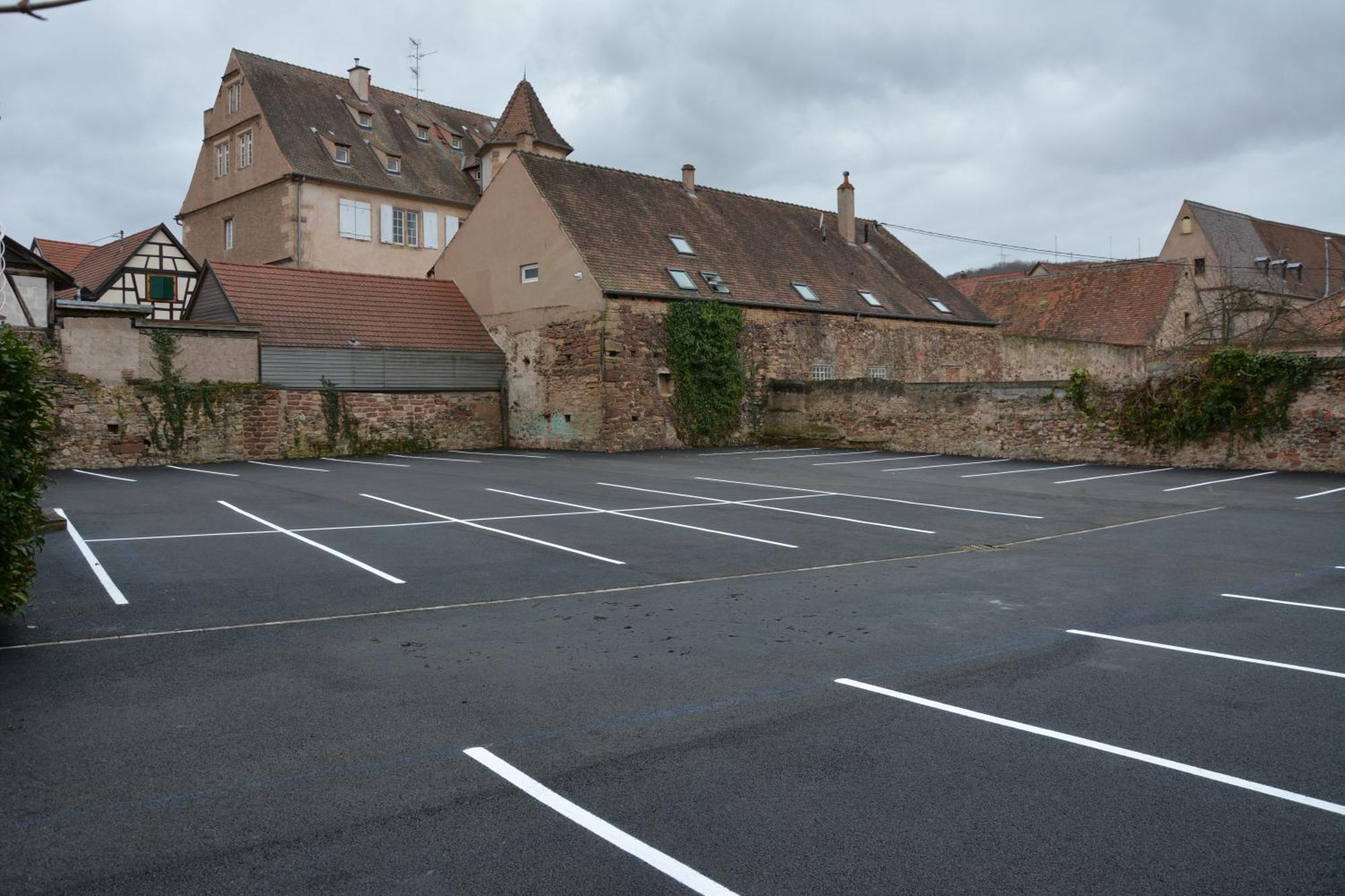 Logis Hotel Du Centre - Halte Ideale En Cyclotourisme Avec Garage A Velos Clos Molsheim Exterior foto