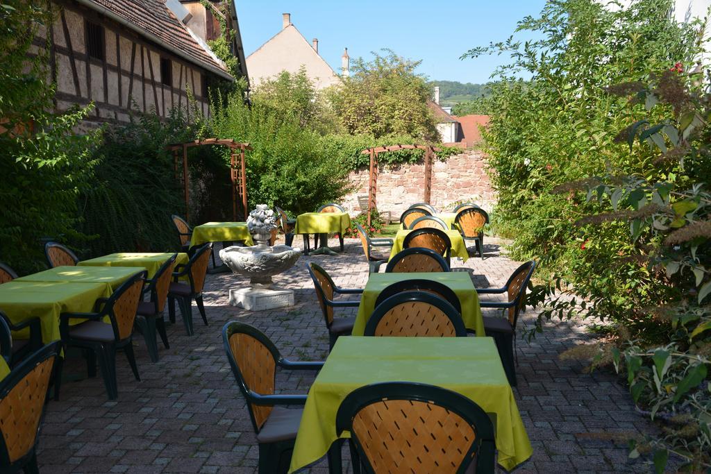 Logis Hotel Du Centre - Halte Ideale En Cyclotourisme Avec Garage A Velos Clos Molsheim Exterior foto